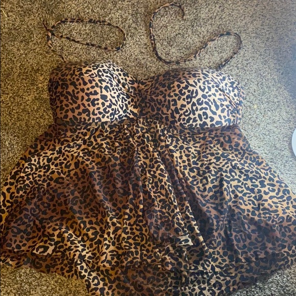 Merona Other - Cheetah SwimSuit top!
